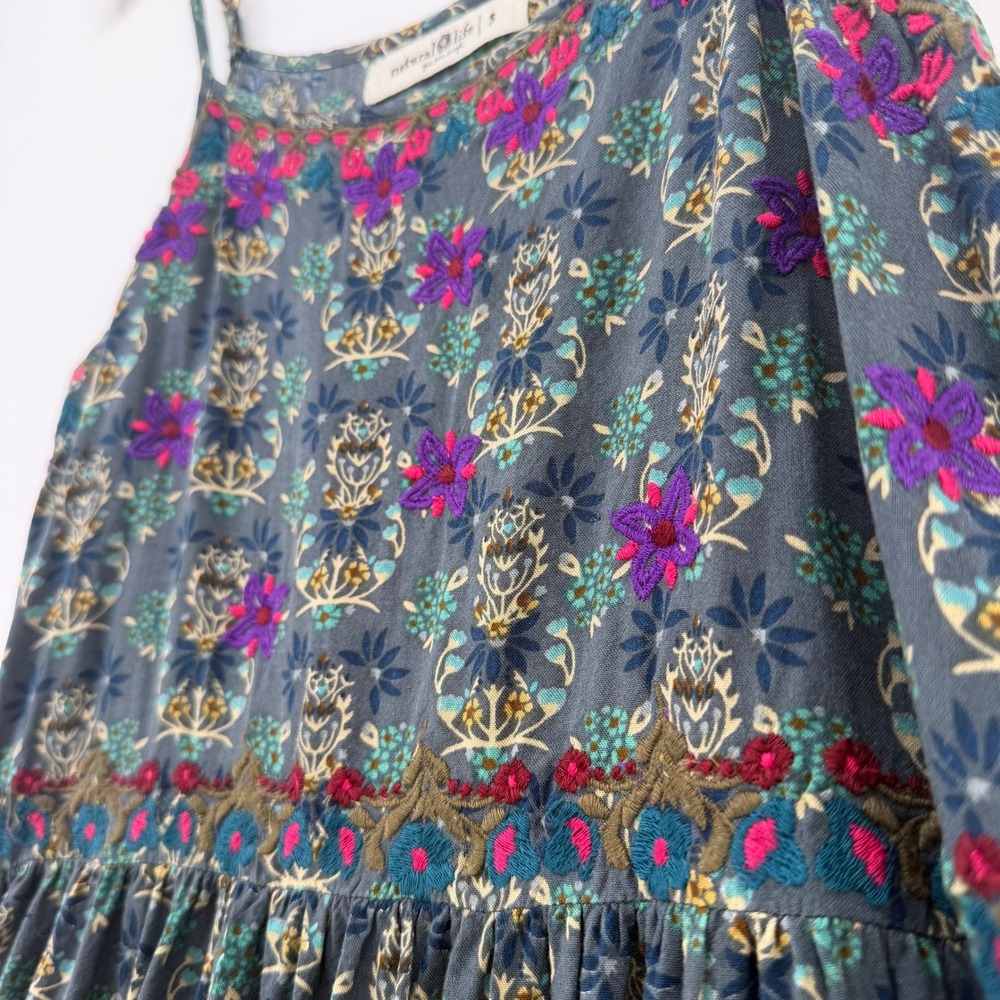Natural Life Boho Floral Embroidered Rayon Midi Sundress Grey Pink Small - Picture 6 of 10